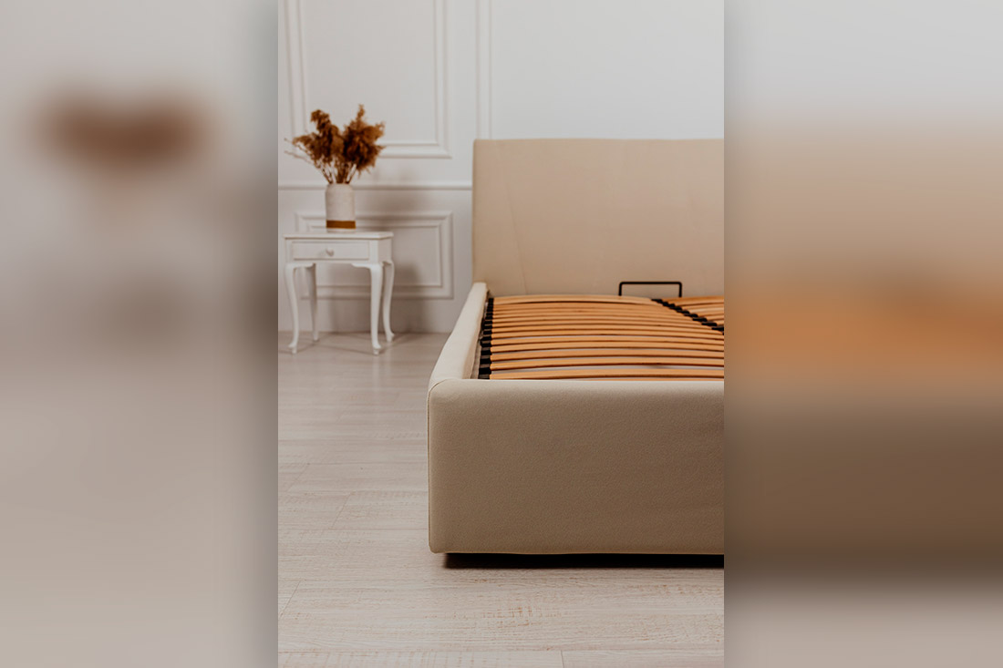 Bed Adams 1600x2000mm